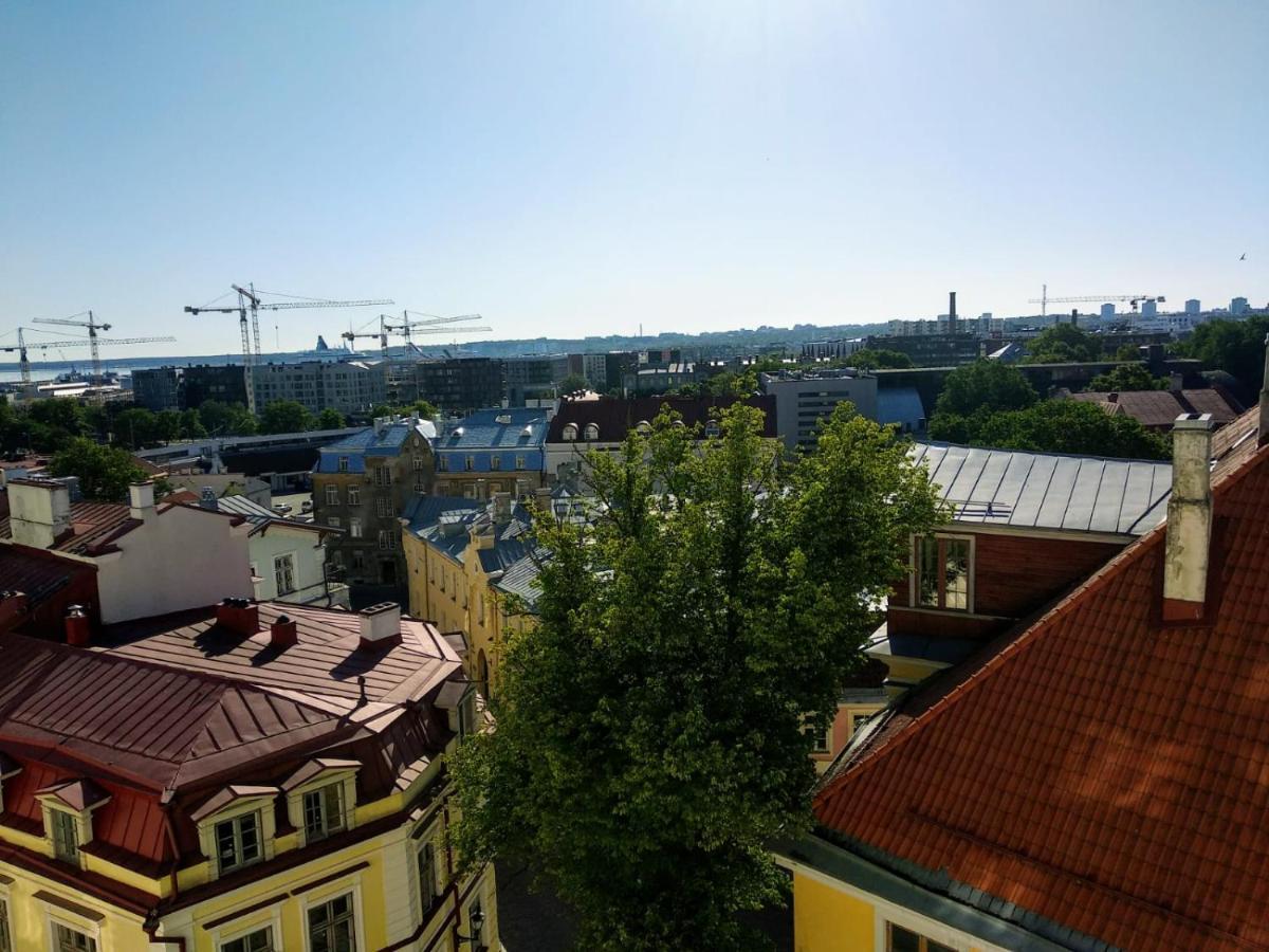 Cozy Oldtown Studio With Magnific City View Talin Exterior foto